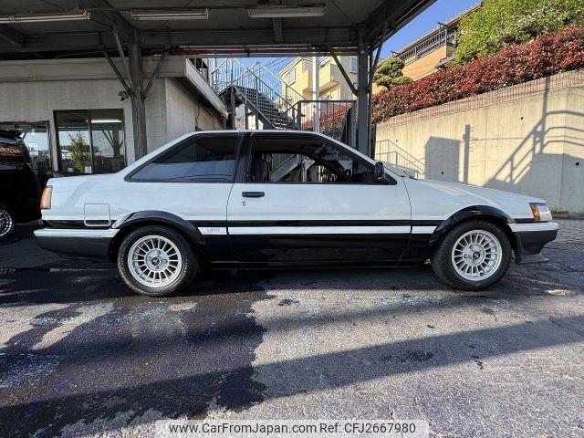 Toyota Corolla Levin 1985 thumbnail 10