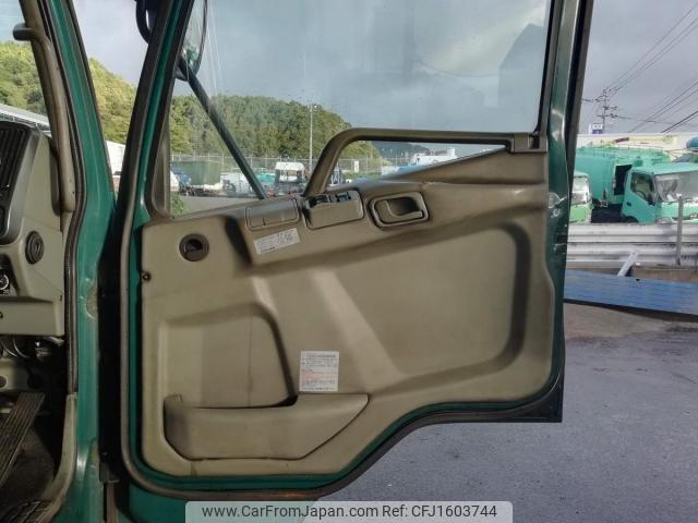 Mitsubishi Fuso Fighter 2001 thumbnail 29