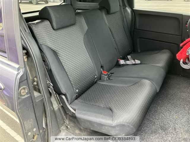 Honda Freed Spike thumbnail 9