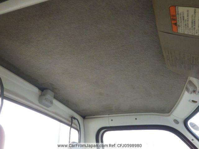 Subaru Sambar Truck 2000 thumbnail 19