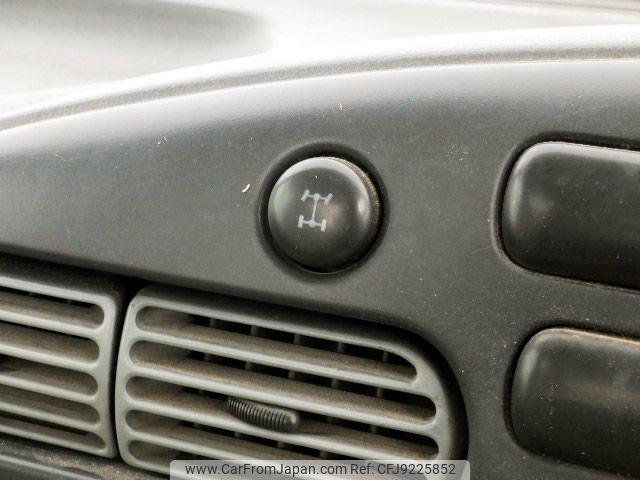Daihatsu Hijet Truck 1997 thumbnail 15
