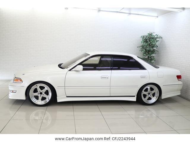Toyota Mark II 1999 thumbnail 48