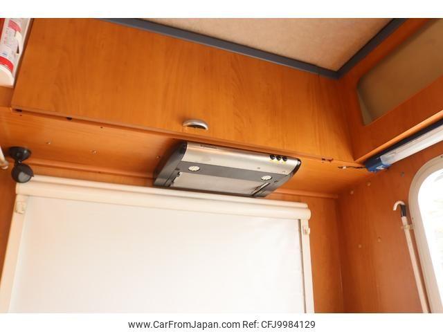 Isuzu Elf Truck 2000 thumbnail 26