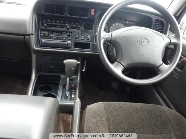 Toyota Hiace Wagon 1995 thumbnail 4