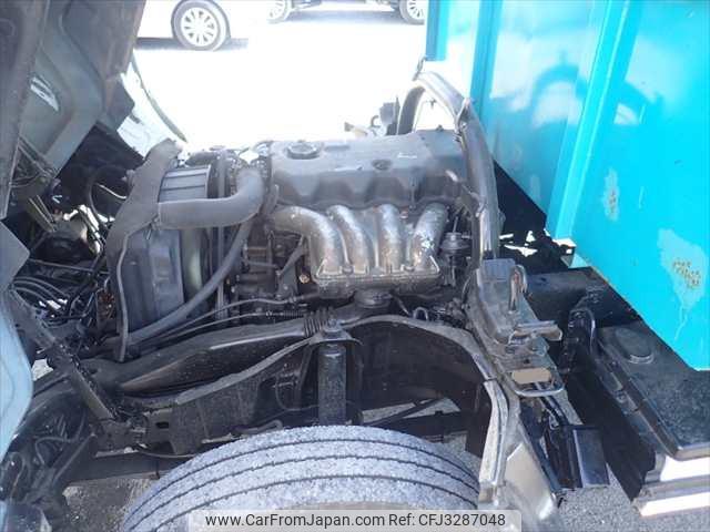 Mitsubishi Fuso Canter 1997 thumbnail 36