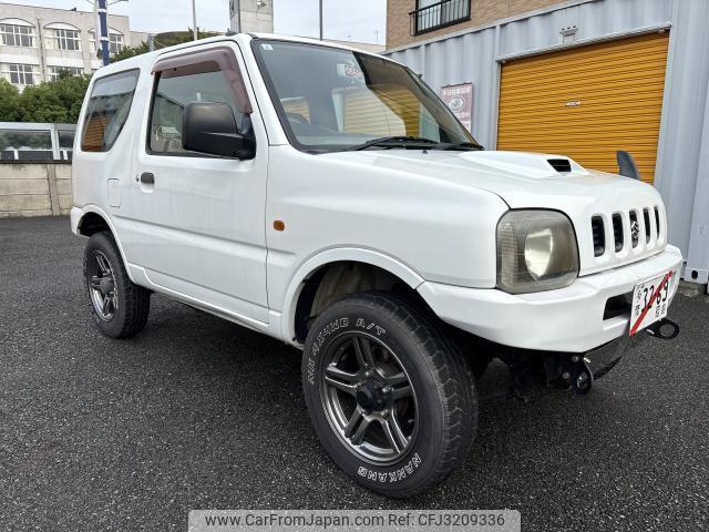 Suzuki Jimny 2001 thumbnail 12