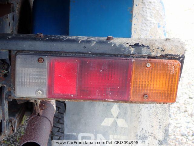 Mitsubishi Fuso Canter 1997 thumbnail 49