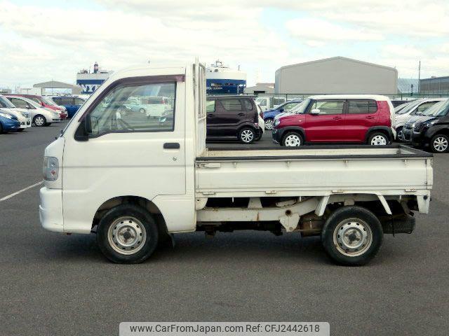 Daihatsu Hijet Truck 2000 thumbnail 5