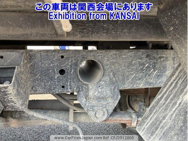 Mitsubishi Fuso Canter 1997 thumbnail 44