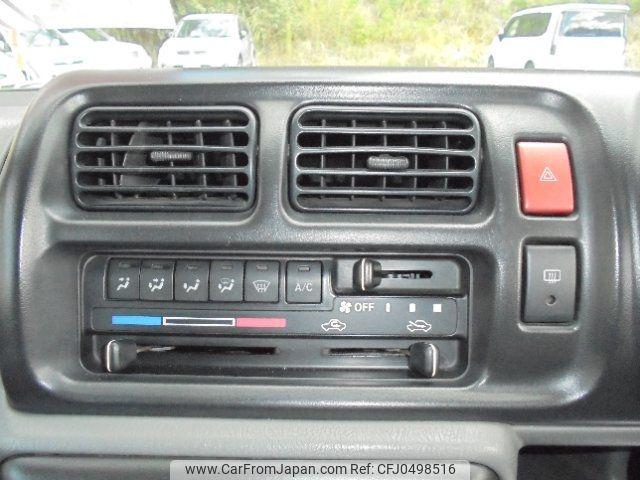 Suzuki Jimny 2001 thumbnail 16