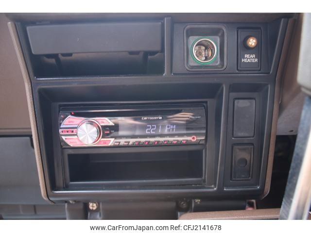 Toyota Hiace Wagon 1989 thumbnail 36
