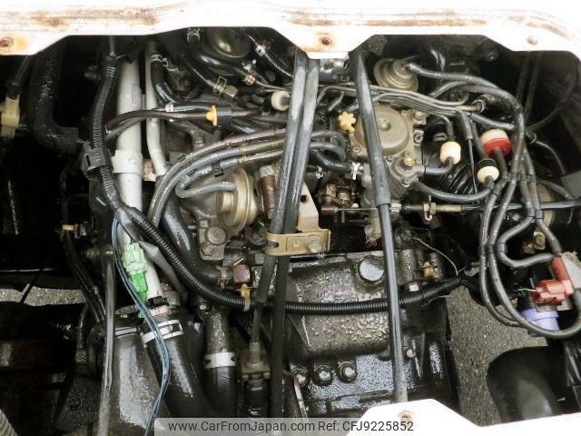 Daihatsu Hijet Truck 1997 thumbnail 9