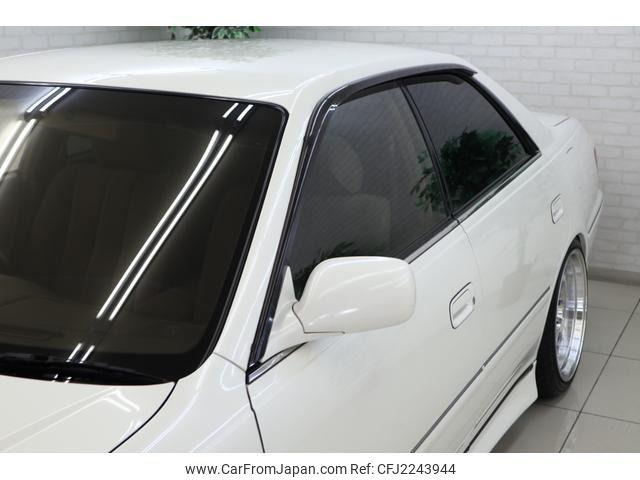 Toyota Mark II 1999 thumbnail 32