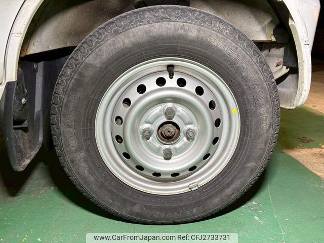 Suzuki Carry Truck 2000 thumbnail 25
