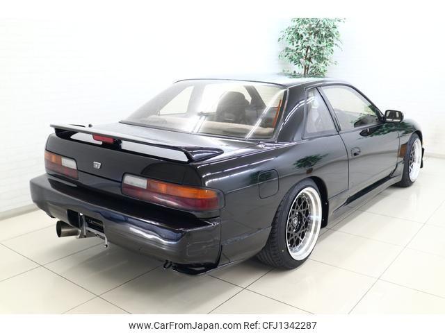 Nissan Silvia 1989 thumbnail 2
