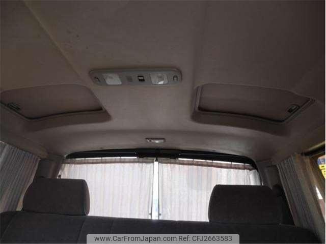 Toyota Hiace Wagon 2001 thumbnail 24