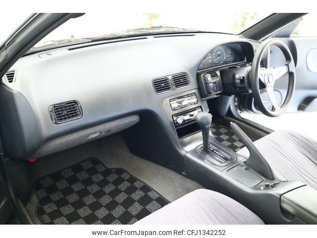 Nissan Silvia 1992 thumbnail 12