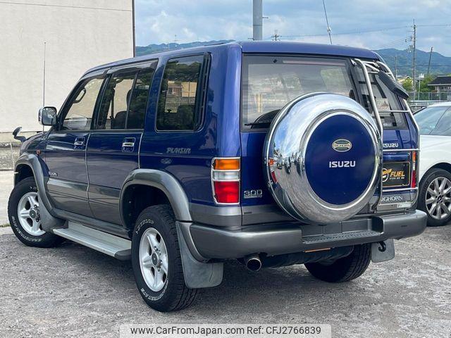 Isuzu Bighorn 1998 thumbnail 2