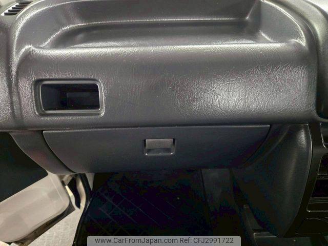 Daihatsu Hijet Truck 1999 thumbnail 34
