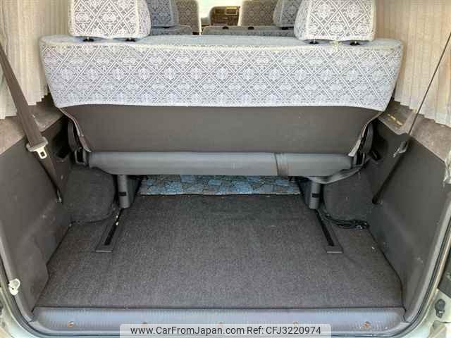 Toyota Hiace Wagon thumbnail 11