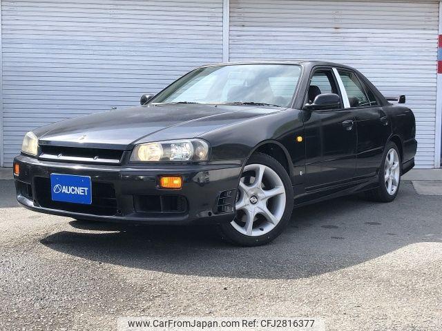 Nissan Skyline 1999