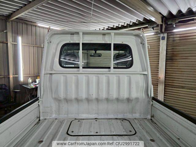 Daihatsu Hijet Truck 1999 thumbnail 22