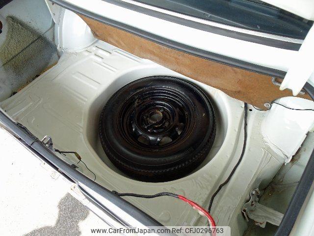 Toyota Sprinter Sedan 1976 thumbnail 9