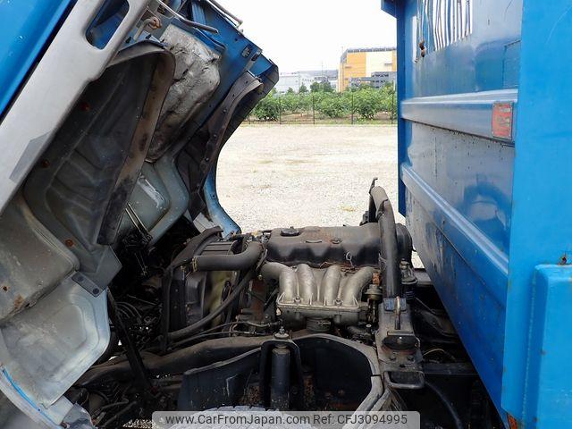 Mitsubishi Fuso Canter 1997 thumbnail 44