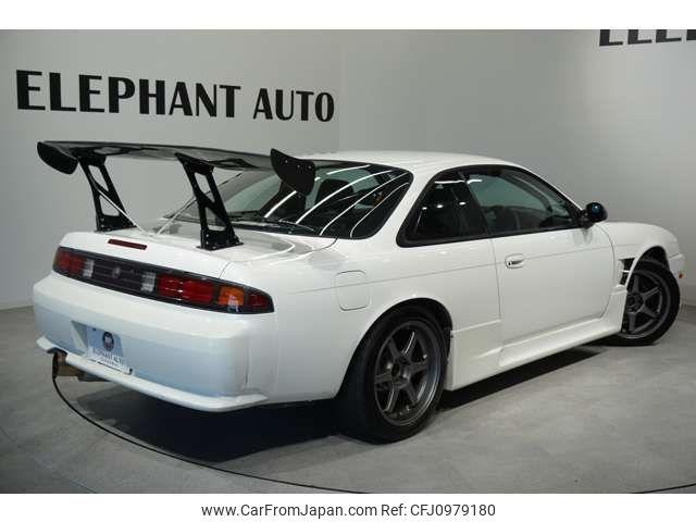 Nissan Silvia 1998 thumbnail 3