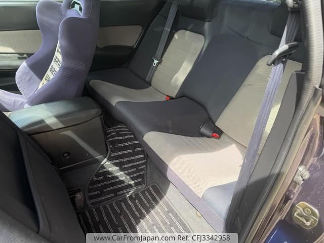 Nissan Skyline Coupe 2000 thumbnail 8