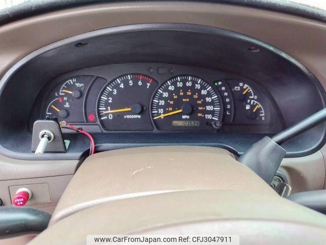 Toyota Tundra 2000