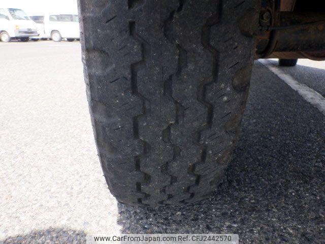 Daihatsu Hijet Truck 2000 thumbnail 32