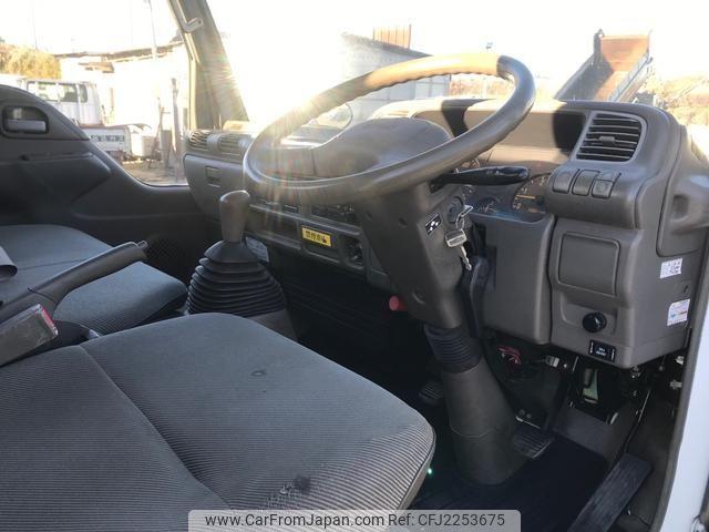Isuzu Elf Truck 1996 thumbnail 27