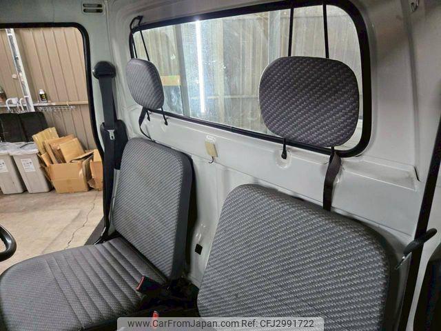 Daihatsu Hijet Truck 1999 thumbnail 27