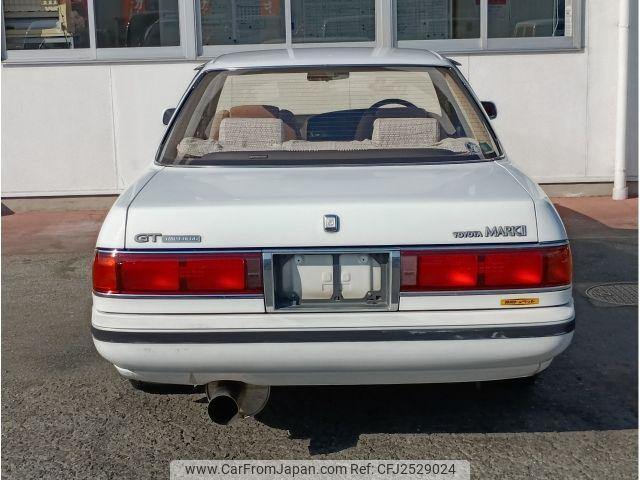 Toyota Mark II 1988 thumbnail 5