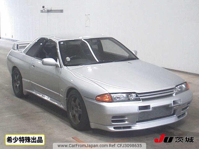 Nissan Skyline GT-R 1992