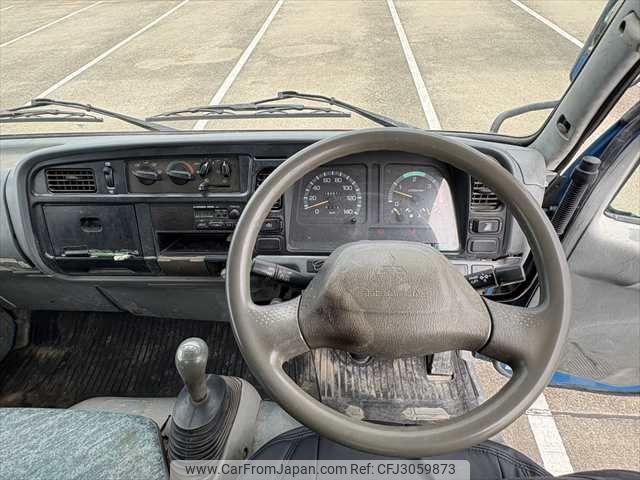 Mitsubishi Fuso Canter 2000 thumbnail 19