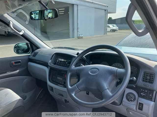 Toyota Touring Hiace thumbnail 4
