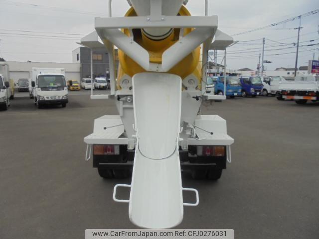Mitsubishi Fuso Canter 2001 thumbnail 20