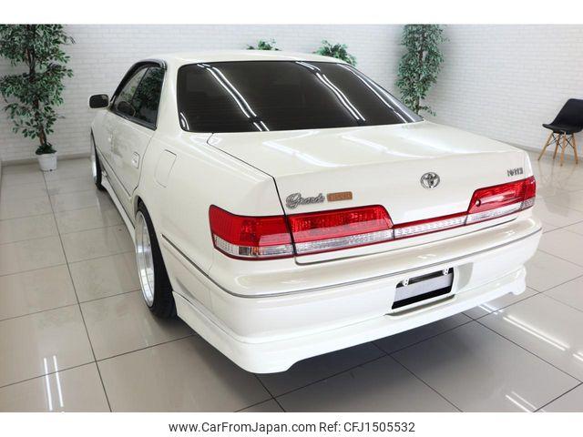 Toyota Mark II 2000 thumbnail 3