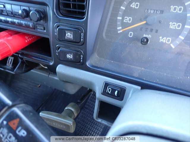 Mitsubishi Fuso Canter 1997 thumbnail 21