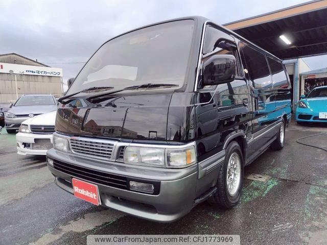 Nissan Caravan Coach 1994