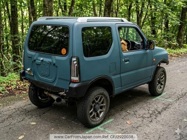 Suzuki Jimny 2001 thumbnail 4