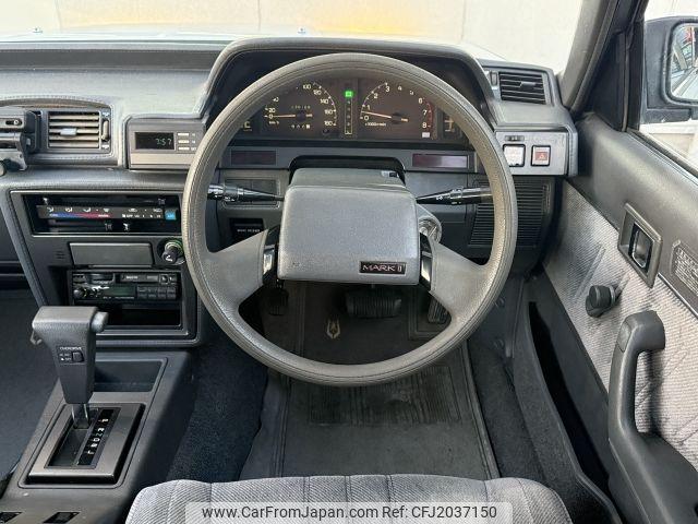 Toyota Mark II Wagon 1985 thumbnail 9