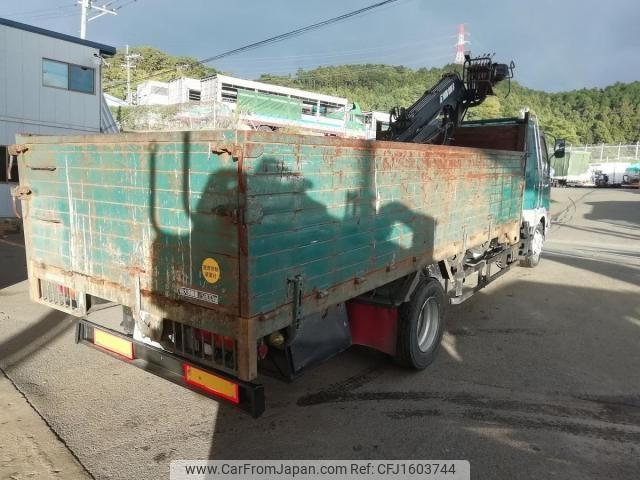 Mitsubishi Fuso Fighter 2001 thumbnail 5