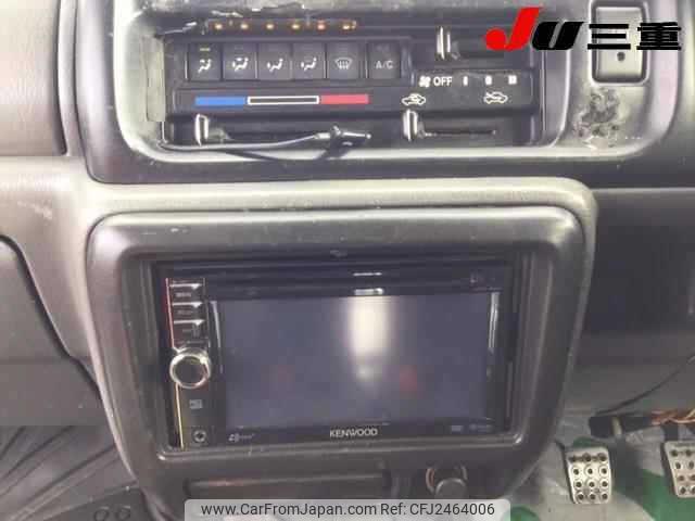 Suzuki Jimny 2001 thumbnail 12