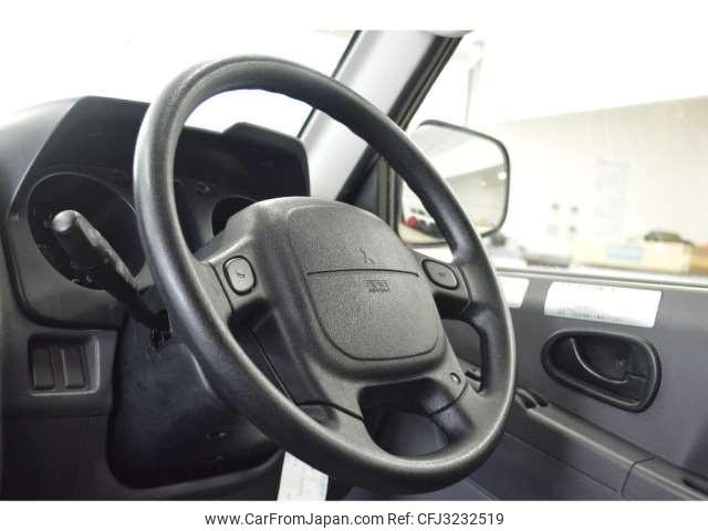 Mitsubishi Pajero Mini 1997 thumbnail 32