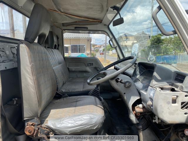 Mitsubishi Fuso Canter 1991 thumbnail 13
