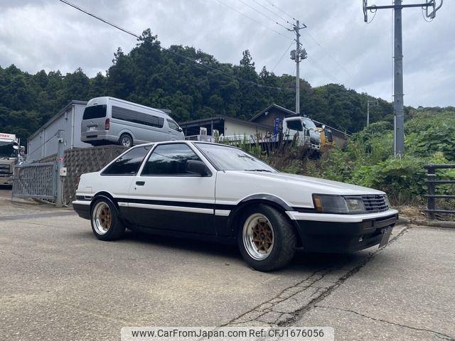 Toyota Corolla Levin 1985 thumbnail 3