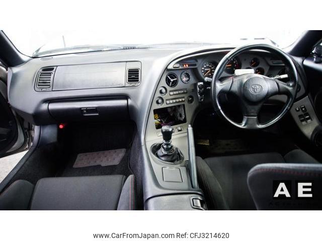 Toyota Supra 2001 thumbnail 3